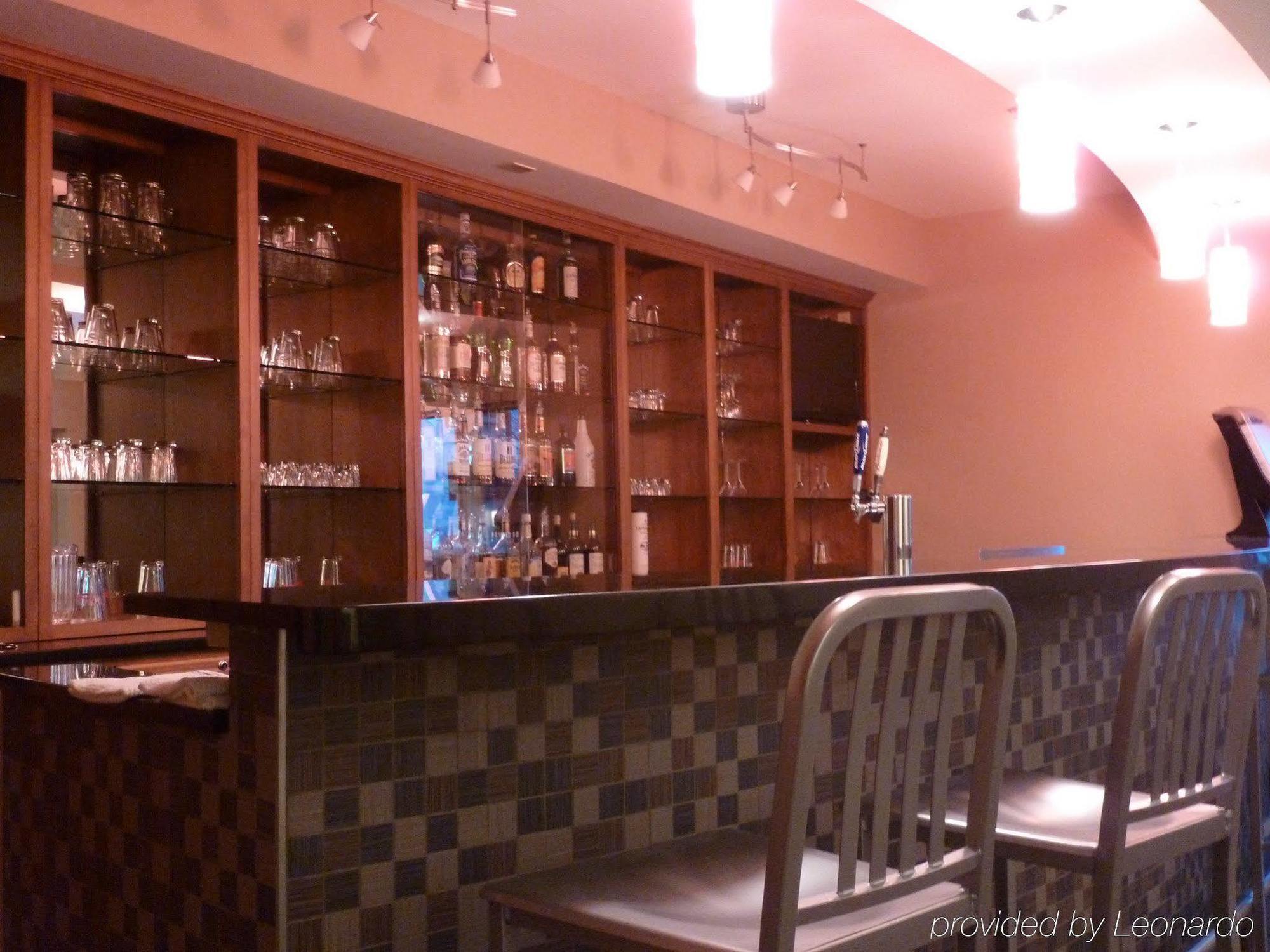Holiday Inn Express & Suites Evansville North By Ihg Warrenton Restoran fotoğraf