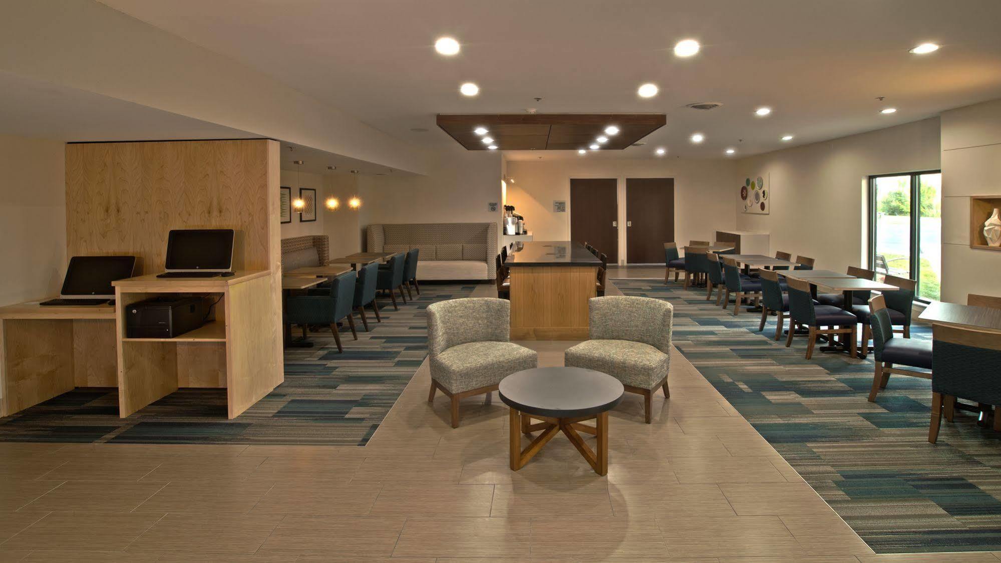 Holiday Inn Express & Suites Evansville North By Ihg Warrenton Dış mekan fotoğraf